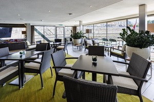 Club Lounge